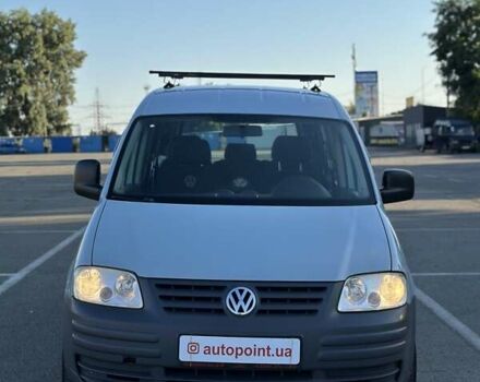 Серый Фольксваген Кадди, объемом двигателя 1.6 л и пробегом 317 тыс. км за 5700 $, фото 1 на Automoto.ua