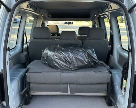 Серый Фольксваген Кадди, объемом двигателя 1.6 л и пробегом 317 тыс. км за 5700 $, фото 10 на Automoto.ua