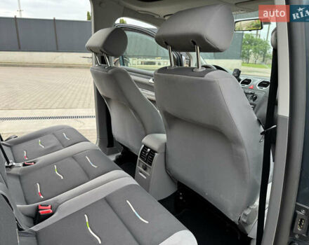 Серый Фольксваген Кадди, объемом двигателя 1.6 л и пробегом 259 тыс. км за 7900 $, фото 72 на Automoto.ua