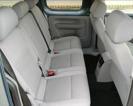 Серый Фольксваген Кадди, объемом двигателя 1.9 л и пробегом 230 тыс. км за 3200 $, фото 9 на Automoto.ua