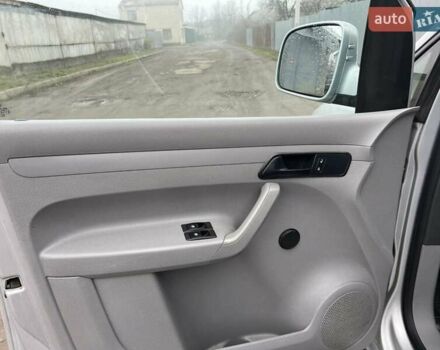 Сірий Фольксваген Кадді, об'ємом двигуна 1.9 л та пробігом 250 тис. км за 5700 $, фото 11 на Automoto.ua