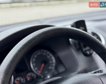 Серый Фольксваген Кадди, объемом двигателя 1.6 л и пробегом 259 тыс. км за 7900 $, фото 50 на Automoto.ua