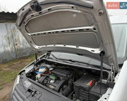 Серый Фольксваген Кадди, объемом двигателя 1.39 л и пробегом 184 тыс. км за 5850 $, фото 6 на Automoto.ua