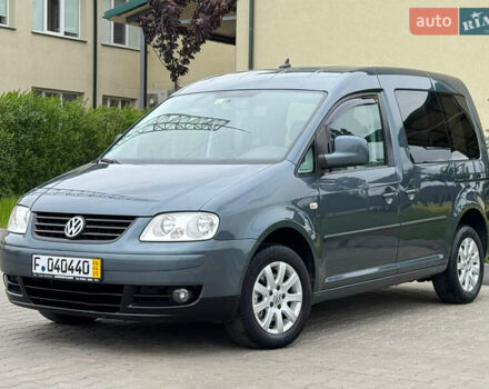 Серый Фольксваген Кадди, объемом двигателя 1.6 л и пробегом 259 тыс. км за 7900 $, фото 2 на Automoto.ua