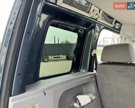 Серый Фольксваген Кадди, объемом двигателя 1.6 л и пробегом 259 тыс. км за 7900 $, фото 75 на Automoto.ua