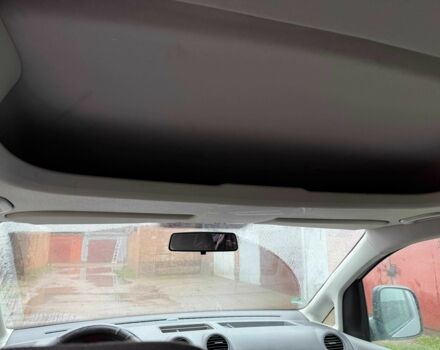 Серый Фольксваген Кадди, объемом двигателя 1.4 л и пробегом 184 тыс. км за 5850 $, фото 11 на Automoto.ua