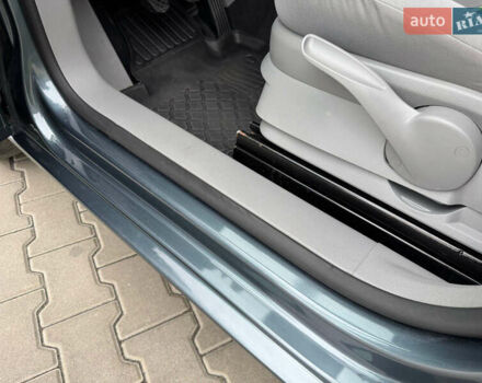 Серый Фольксваген Кадди, объемом двигателя 1.6 л и пробегом 259 тыс. км за 7900 $, фото 91 на Automoto.ua