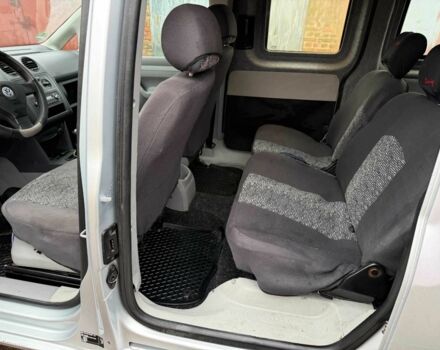 Серый Фольксваген Кадди, объемом двигателя 1.4 л и пробегом 184 тыс. км за 5850 $, фото 14 на Automoto.ua