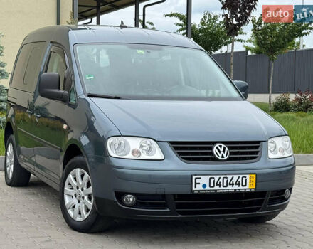 Серый Фольксваген Кадди, объемом двигателя 1.6 л и пробегом 259 тыс. км за 7900 $, фото 5 на Automoto.ua