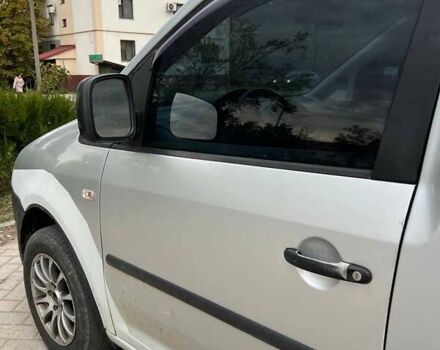 Серый Фольксваген Кадди, объемом двигателя 1.39 л и пробегом 200 тыс. км за 5500 $, фото 3 на Automoto.ua