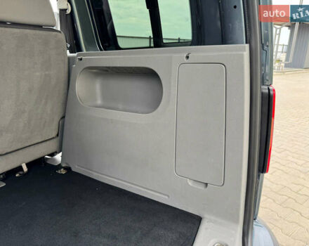 Серый Фольксваген Кадди, объемом двигателя 1.6 л и пробегом 259 тыс. км за 7900 $, фото 80 на Automoto.ua