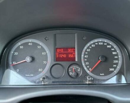 Серый Фольксваген Кадди, объемом двигателя 1.6 л и пробегом 317 тыс. км за 5700 $, фото 23 на Automoto.ua