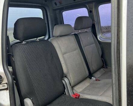 Серый Фольксваген Кадди, объемом двигателя 1.39 л и пробегом 200 тыс. км за 5500 $, фото 6 на Automoto.ua