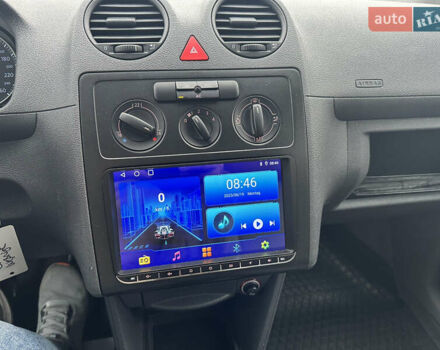 Серый Фольксваген Кадди, объемом двигателя 1.6 л и пробегом 230 тыс. км за 7270 $, фото 17 на Automoto.ua