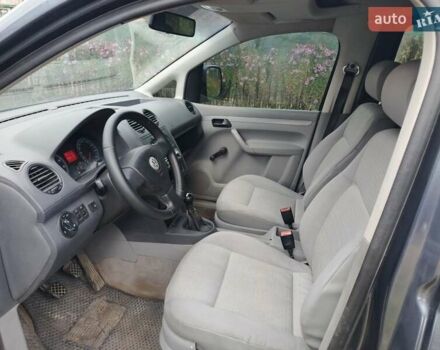 Сірий Фольксваген Кадді, об'ємом двигуна 1.6 л та пробігом 280 тис. км за 6200 $, фото 26 на Automoto.ua