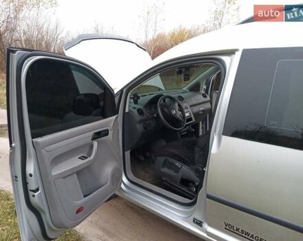 Сірий Фольксваген Кадді, об'ємом двигуна 1.9 л та пробігом 228 тис. км за 6500 $, фото 8 на Automoto.ua