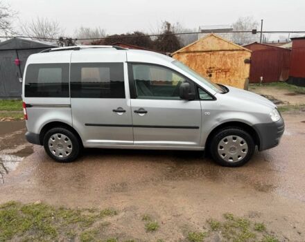 Серый Фольксваген Кадди, объемом двигателя 1.4 л и пробегом 184 тыс. км за 5850 $, фото 3 на Automoto.ua