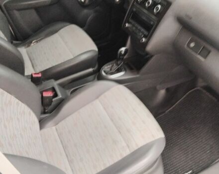 Серый Фольксваген Кадди, объемом двигателя 1.9 л и пробегом 324 тыс. км за 10800 $, фото 7 на Automoto.ua