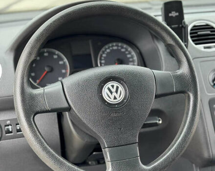 Серый Фольксваген Кадди, объемом двигателя 1.6 л и пробегом 259 тыс. км за 7900 $, фото 51 на Automoto.ua