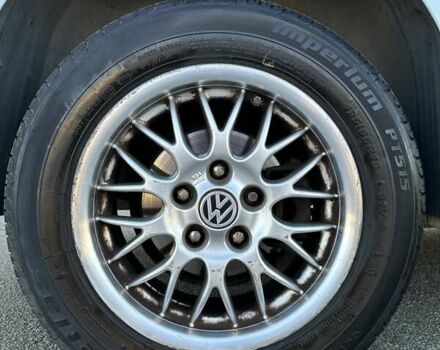 Серый Фольксваген Кадди, объемом двигателя 1.6 л и пробегом 317 тыс. км за 5700 $, фото 5 на Automoto.ua