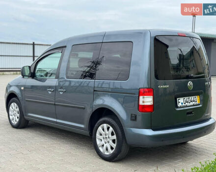 Серый Фольксваген Кадди, объемом двигателя 1.6 л и пробегом 259 тыс. км за 7900 $, фото 15 на Automoto.ua