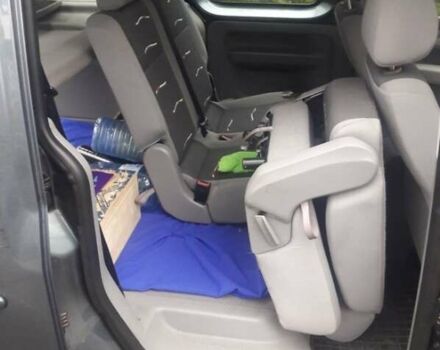 Серый Фольксваген Кадди, объемом двигателя 1.6 л и пробегом 190 тыс. км за 8000 $, фото 9 на Automoto.ua