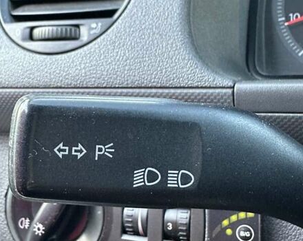 Серый Фольксваген Кадди, объемом двигателя 1.6 л и пробегом 317 тыс. км за 5700 $, фото 24 на Automoto.ua