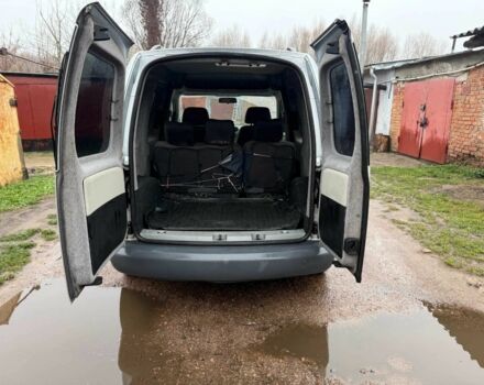 Серый Фольксваген Кадди, объемом двигателя 1.4 л и пробегом 184 тыс. км за 5850 $, фото 8 на Automoto.ua