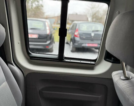 Сірий Фольксваген Кадді, об'ємом двигуна 1.9 л та пробігом 275 тис. км за 10850 $, фото 104 на Automoto.ua