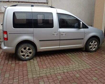 Серый Фольксваген Кадди, объемом двигателя 1.9 л и пробегом 280 тыс. км за 8500 $, фото 2 на Automoto.ua