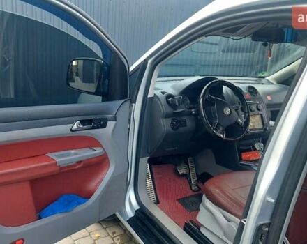 Серый Фольксваген Кадди, объемом двигателя 1.9 л и пробегом 308 тыс. км за 8500 $, фото 33 на Automoto.ua