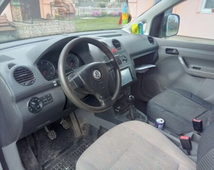 Сірий Фольксваген Кадді, об'ємом двигуна 0 л та пробігом 340 тис. км за 5300 $, фото 4 на Automoto.ua