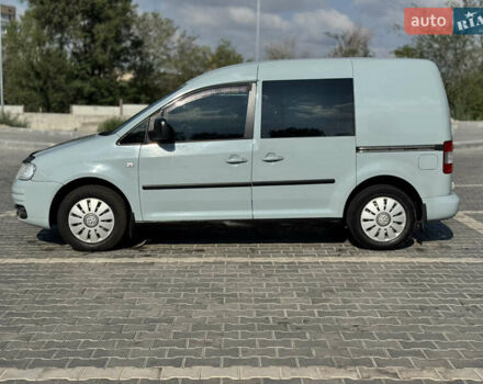 Серый Фольксваген Кадди, объемом двигателя 1.6 л и пробегом 219 тыс. км за 5999 $, фото 9 на Automoto.ua