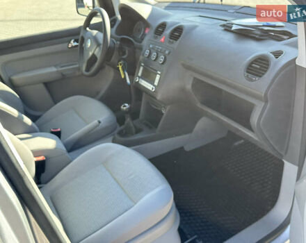 Серый Фольксваген Кадди, объемом двигателя 1.4 л и пробегом 166 тыс. км за 8200 $, фото 16 на Automoto.ua