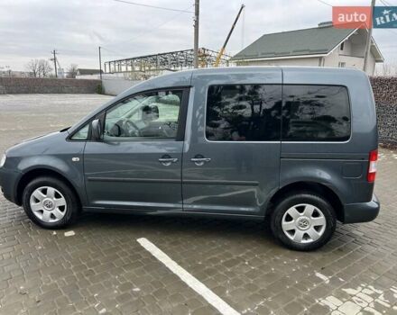 Серый Фольксваген Кадди, объемом двигателя 1.4 л и пробегом 221 тыс. км за 7900 $, фото 6 на Automoto.ua