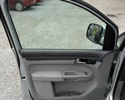 Сірий Фольксваген Кадді, об'ємом двигуна 1.9 л та пробігом 275 тис. км за 10850 $, фото 102 на Automoto.ua