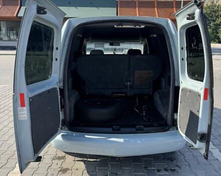 Серый Фольксваген Кадди, объемом двигателя 1.6 л и пробегом 219 тыс. км за 5999 $, фото 11 на Automoto.ua