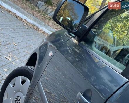 Сірий Фольксваген Кадді, об'ємом двигуна 1.6 л та пробігом 240 тис. км за 9000 $, фото 17 на Automoto.ua