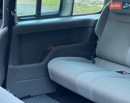 Сірий Фольксваген Кадді, об'ємом двигуна 1.6 л та пробігом 240 тис. км за 9000 $, фото 63 на Automoto.ua