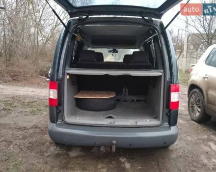 Серый Фольксваген Кадди, объемом двигателя 1.6 л и пробегом 256 тыс. км за 5500 $, фото 10 на Automoto.ua