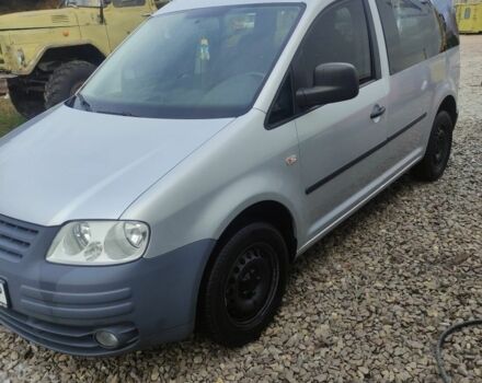 Серый Фольксваген Кадди, объемом двигателя 1.9 л и пробегом 300 тыс. км за 5900 $, фото 2 на Automoto.ua