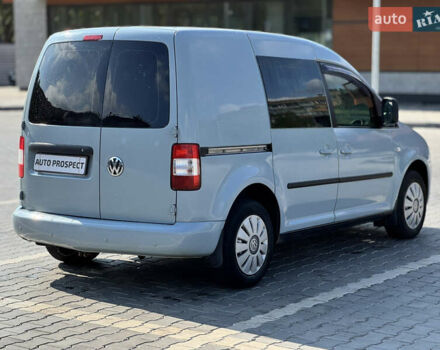 Серый Фольксваген Кадди, объемом двигателя 1.6 л и пробегом 219 тыс. км за 5999 $, фото 6 на Automoto.ua