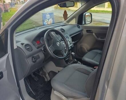 Сірий Фольксваген Кадді, об'ємом двигуна 1.9 л та пробігом 370 тис. км за 6800 $, фото 5 на Automoto.ua