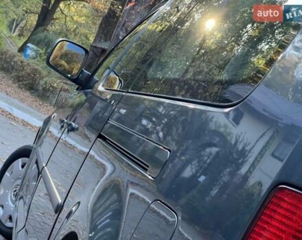 Сірий Фольксваген Кадді, об'ємом двигуна 1.6 л та пробігом 240 тис. км за 9000 $, фото 16 на Automoto.ua