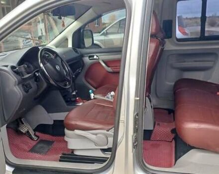 Серый Фольксваген Кадди, объемом двигателя 1.9 л и пробегом 308 тыс. км за 8500 $, фото 12 на Automoto.ua