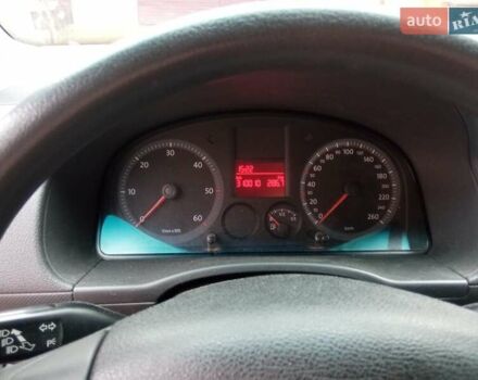 Серый Фольксваген Кадди, объемом двигателя 1.9 л и пробегом 310 тыс. км за 6600 $, фото 9 на Automoto.ua