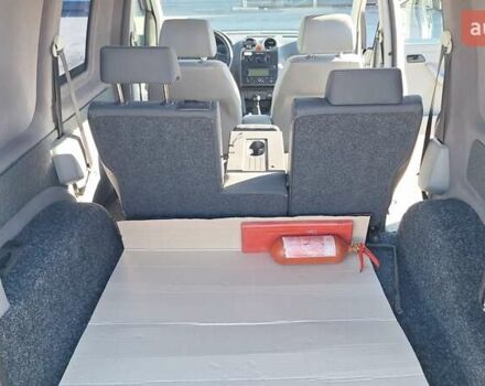 Сірий Фольксваген Кадді, об'ємом двигуна 1.9 л та пробігом 277 тис. км за 8500 $, фото 9 на Automoto.ua