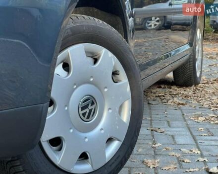 Сірий Фольксваген Кадді, об'ємом двигуна 1.6 л та пробігом 240 тис. км за 9000 $, фото 22 на Automoto.ua