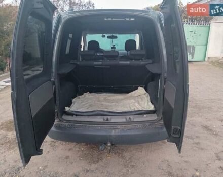 Серый Фольксваген Кадди, объемом двигателя 1.97 л и пробегом 246 тыс. км за 6500 $, фото 8 на Automoto.ua