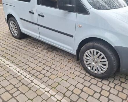 Серый Фольксваген Кадди, объемом двигателя 1.6 л и пробегом 310 тыс. км за 6500 $, фото 2 на Automoto.ua